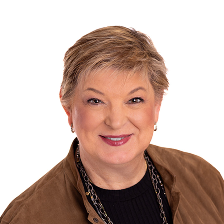 Anne Hathaway headshot